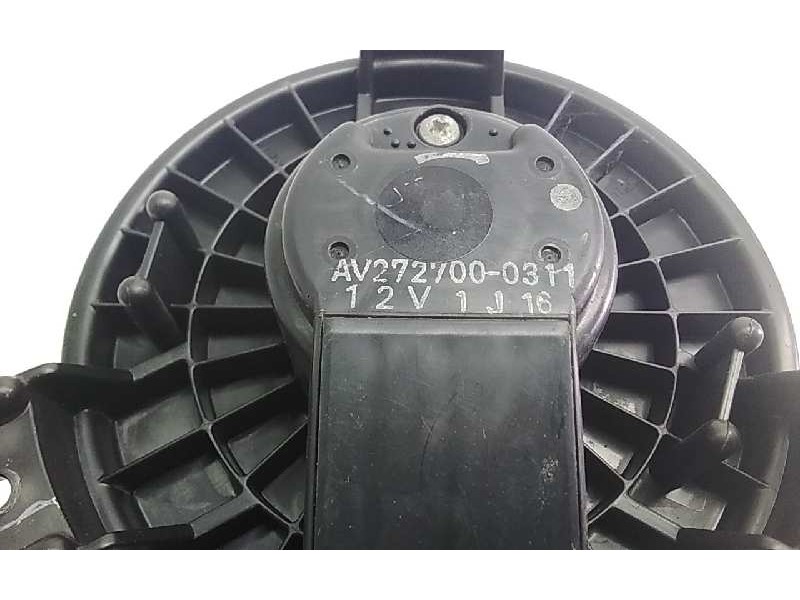 Recambio de motor calefaccion para suzuki sx4 rw (ey) 1.9 ddis turbodiesel referencia OEM IAM AV2727000311  