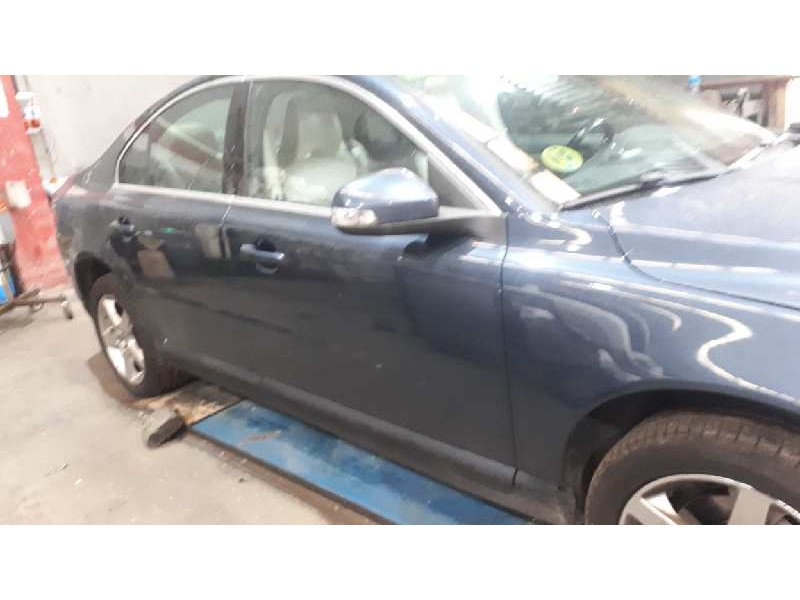 volvo s80 berlina del año 2007