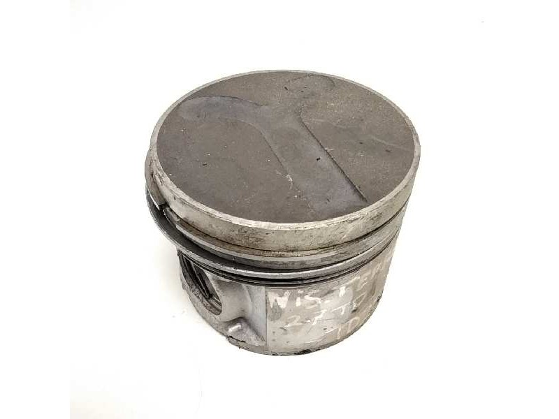 Recambio de piston para nissan terrano/terrano.ii (r20) 2.7 turbodiesel referencia OEM IAM   