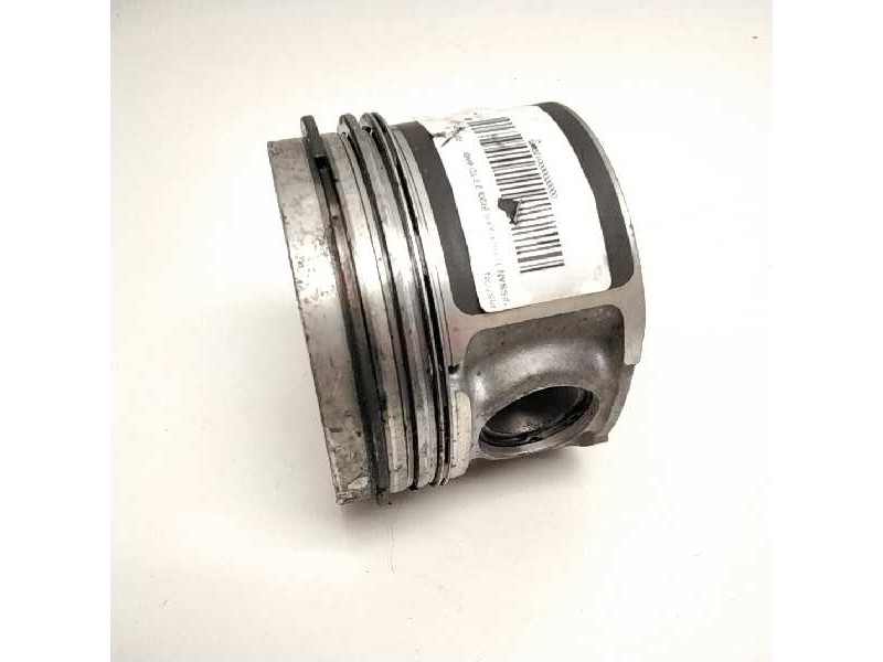 Recambio de piston para nissan terrano/terrano.ii (r20) 2.7 turbodiesel referencia OEM IAM   