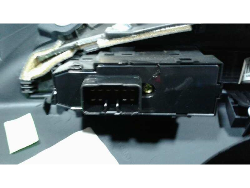 Recambio de guarnecido puerta trasera izquierda para hyundai ix35 style awd referencia OEM IAM   