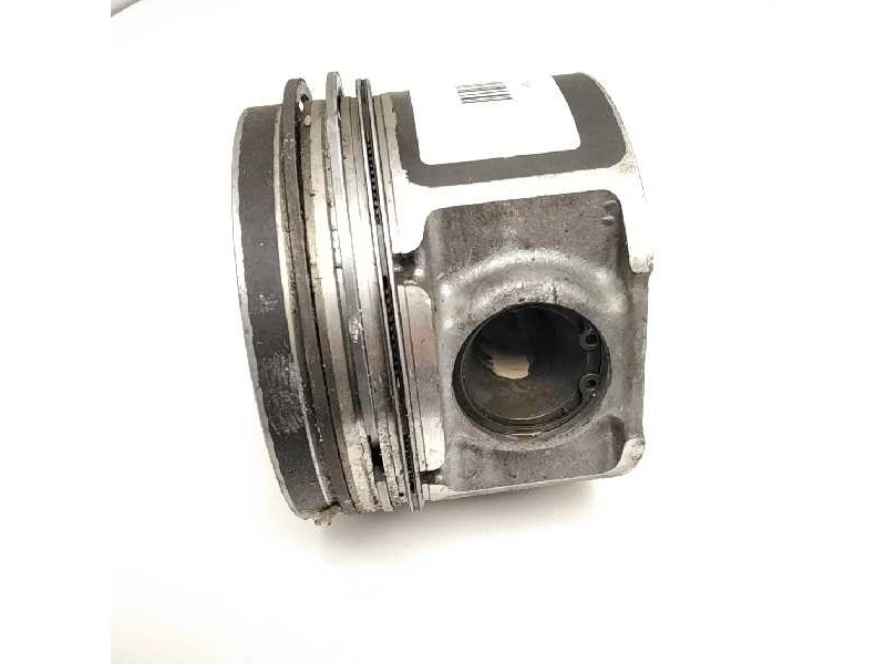Recambio de piston para nissan terrano/terrano.ii (r20) 2.7 turbodiesel referencia OEM IAM   