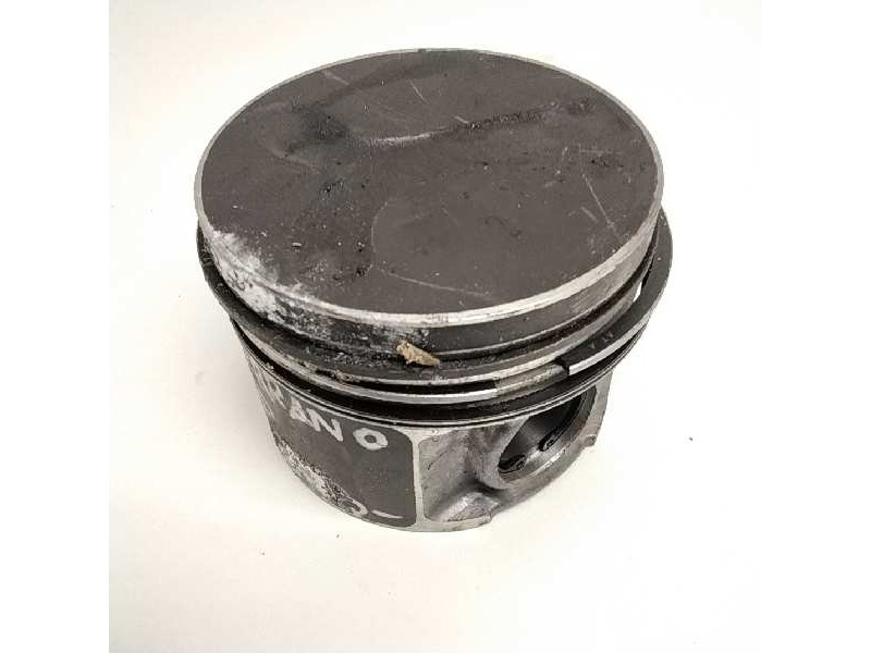 Recambio de piston para nissan terrano/terrano.ii (r20) 2.7 turbodiesel referencia OEM IAM   