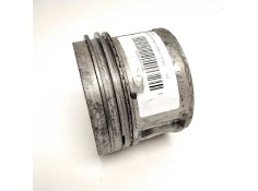 Recambio de piston para nissan terrano/terrano.ii (r20) 2.7 turbodiesel referencia OEM IAM   
