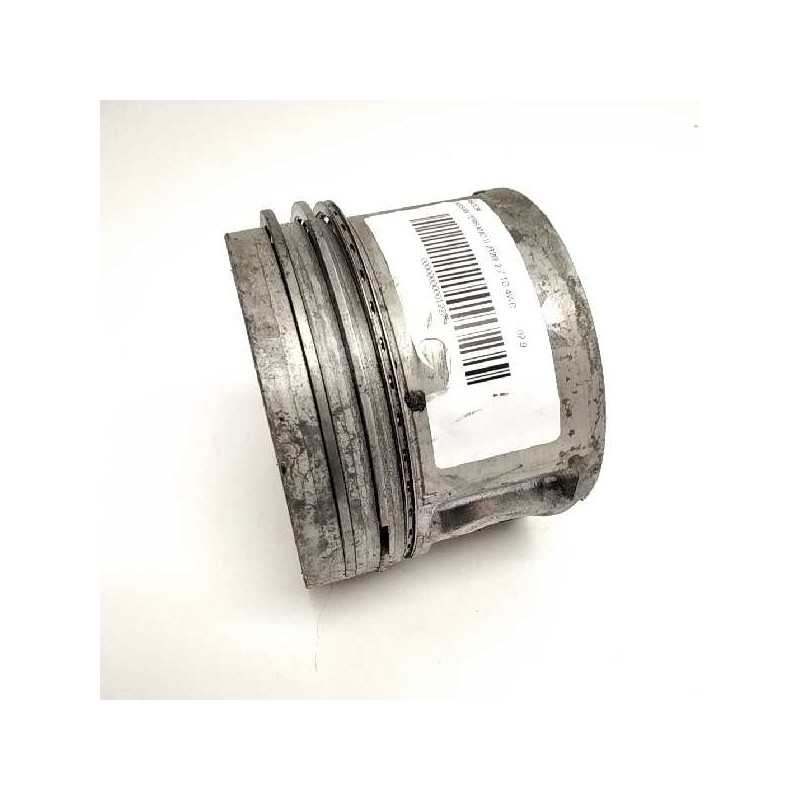 Recambio de piston para nissan terrano/terrano.ii (r20) 2.7 turbodiesel referencia OEM IAM   