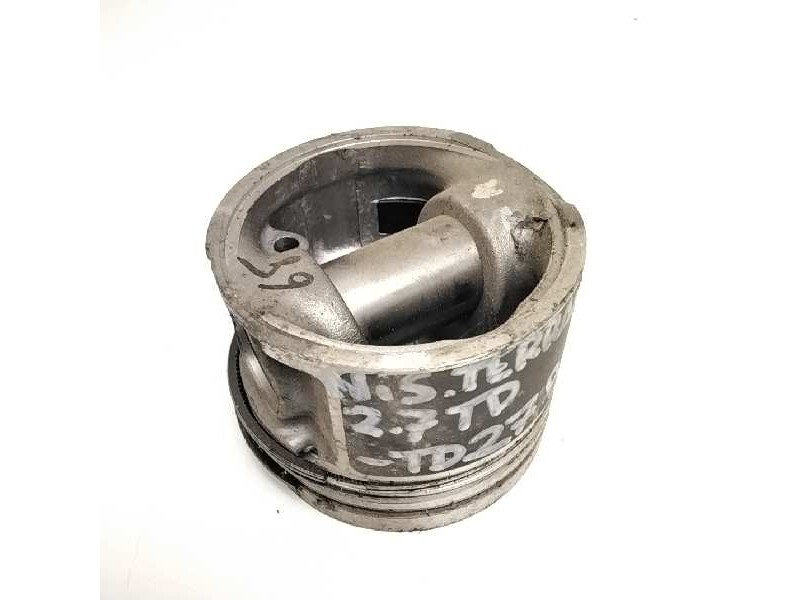 Recambio de piston para nissan terrano/terrano.ii (r20) 2.7 turbodiesel referencia OEM IAM   