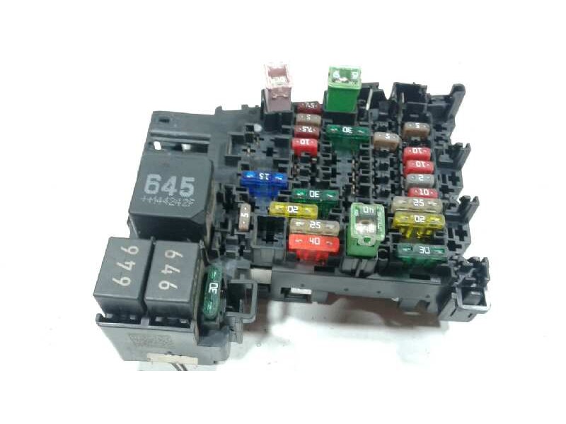 Recambio de caja fusibles para volkswagen golf vii lim. sport by r-line bluemotion referencia OEM IAM 4H0951253C  