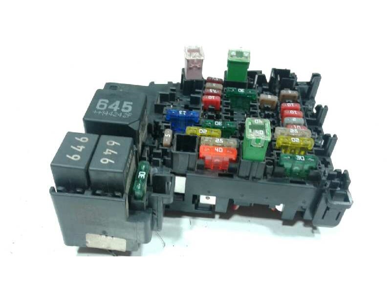 Recambio de caja fusibles para volkswagen golf vii lim. sport by r-line bluemotion referencia OEM IAM 4H0951253C  