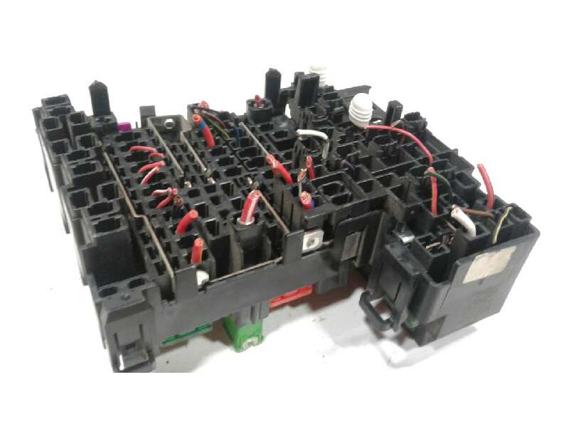 Recambio de caja fusibles para volkswagen golf vii lim. sport by r-line bluemotion referencia OEM IAM 4H0951253C  