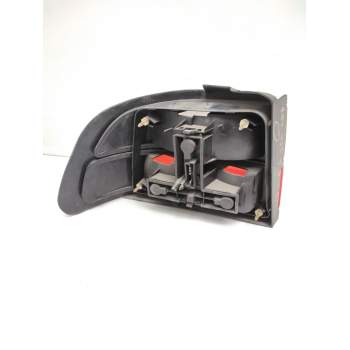 Recambio de piloto trasero derecho para mg serie 800 (rs) referencia OEM IAM L972R  107109
