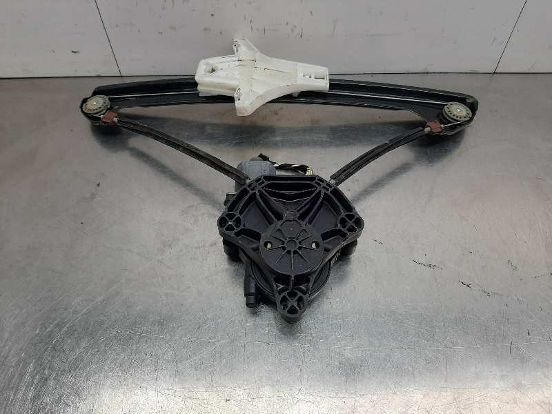 Recambio de elevalunas trasero izquierdo para volkswagen golf vii lim. sport by r-line bluemotion referencia OEM IAM   