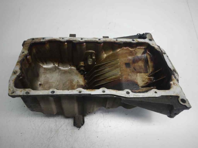 Recambio de carter para audi a4 berlina (8e) 1.8 t referencia OEM IAM 06B103603  