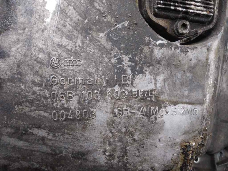 Recambio de carter para audi a4 berlina (8e) 1.8 t referencia OEM IAM 06B103603  