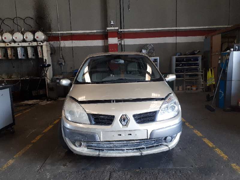 renault scenic ii del año 2008