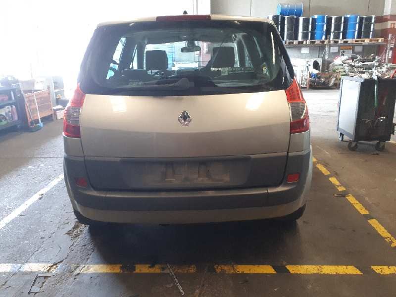 renault scenic ii del año 2008