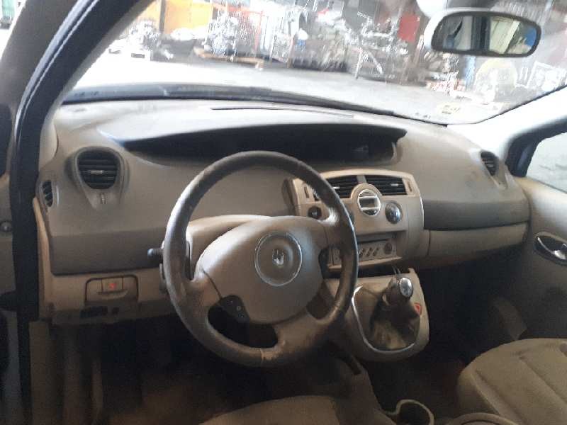 renault scenic ii del año 2008