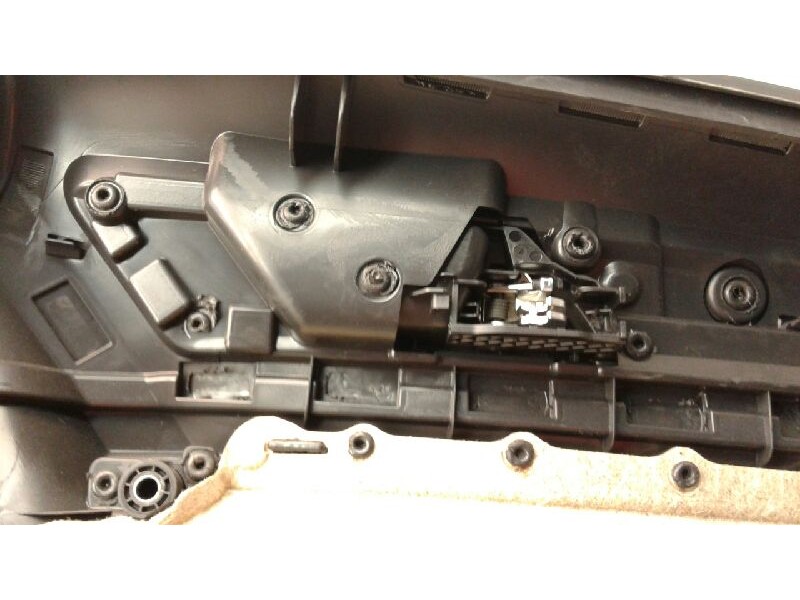 Recambio de guarnecido puerta trasera izquierda para volkswagen golf vii lim. sport by r-line bluemotion referencia OEM IAM 5G48