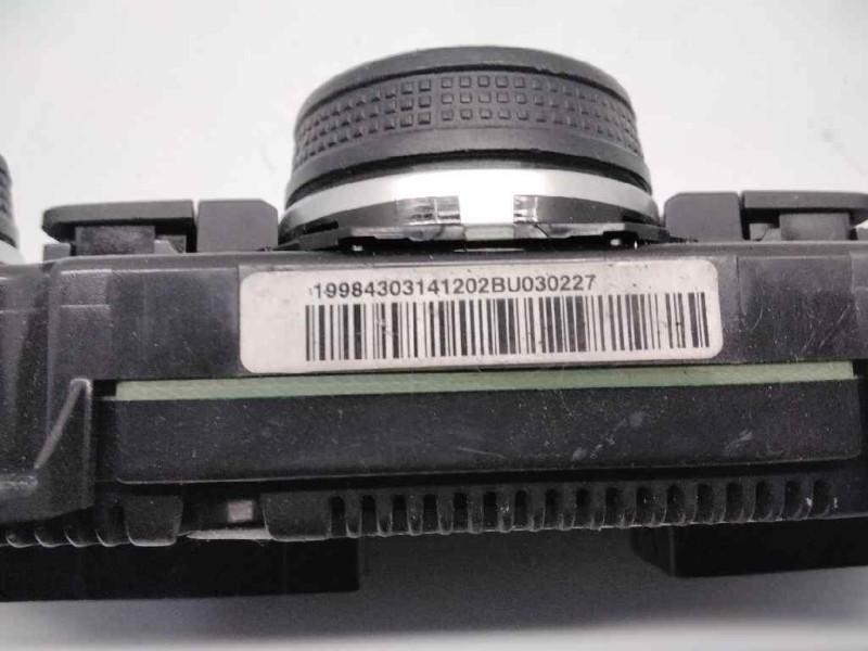 Recambio de mando climatizador para volkswagen golf vii lim. sport by r-line bluemotion referencia OEM IAM 5G0907044BC BU030227 