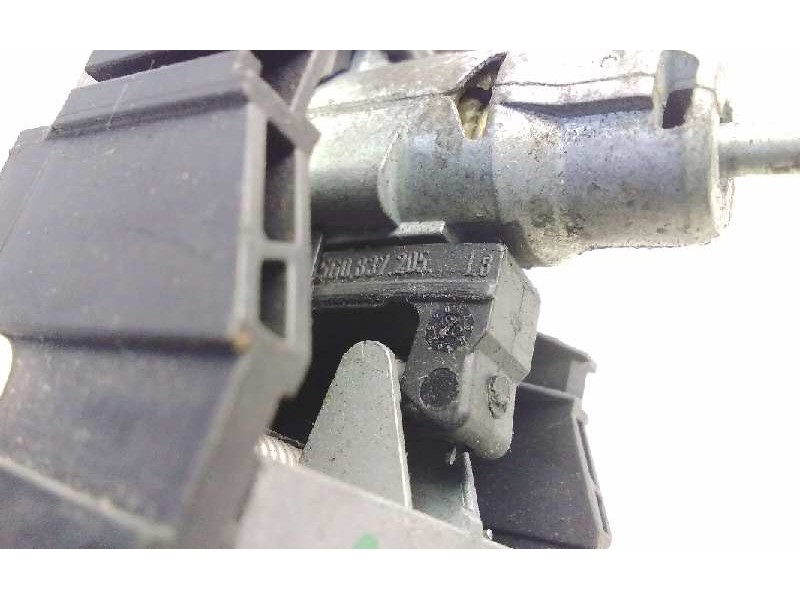 Recambio de maneta exterior delantera izquierda para volkswagen golf vii lim. sport by r-line bluemotion referencia OEM IAM 5608