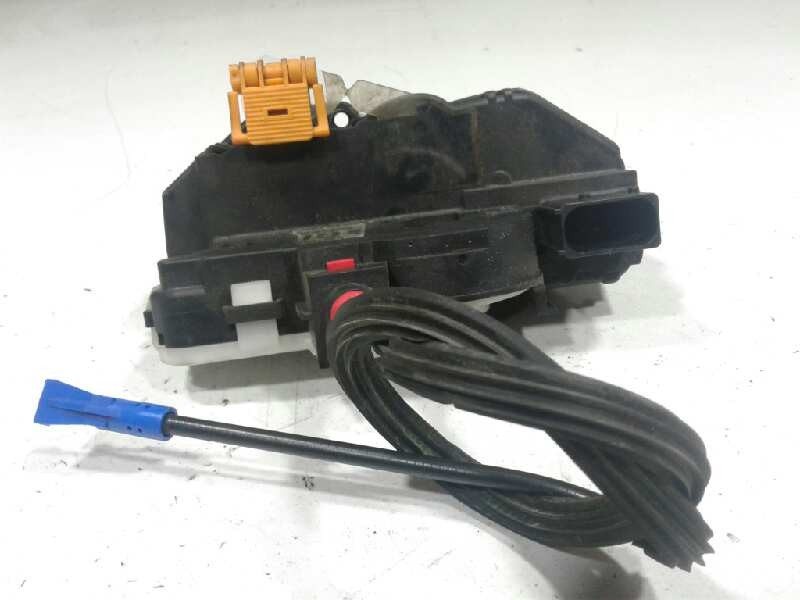 Recambio de cerradura puerta delantera derecha para opel zafira tourer expression referencia OEM IAM   