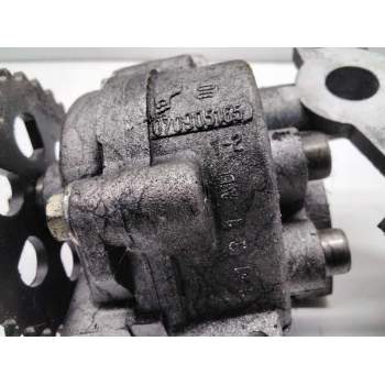 Recambio de bomba aceite para ford mondeo berlina (ge) ghia referencia OEM IAM 070905165  