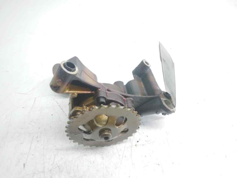Recambio de bomba aceite para audi a4 berlina (8e) 1.8 t referencia OEM IAM   