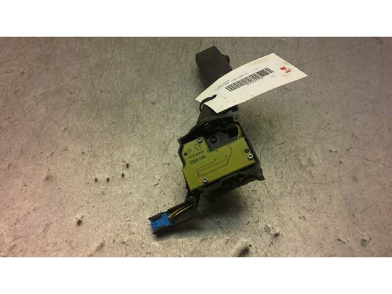 Recambio de mando limpia para volkswagen caddy ka/kb (2k) referencia OEM IAM   