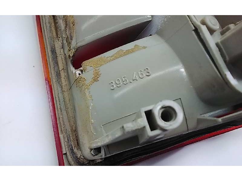 Recambio de piloto trasero izquierdo para opel kadett e gls berlina referencia OEM IAM 395463  