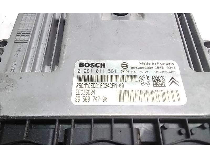 Recambio de centralita motor uce para citroen c5 berlina 1.6 hdi cat (9hy / dv6ted4) referencia OEM IAM 9556974780  