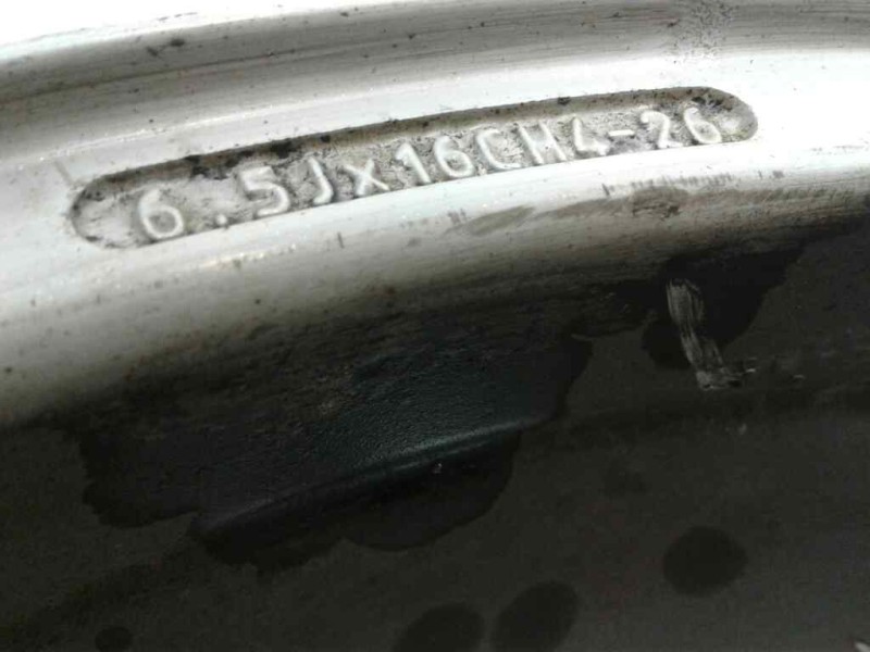 Recambio de llanta aluminio para citroen c5 berlina 1.6 hdi cat (9hy / dv6ted4) referencia OEM IAM 16-4-TORNILLOS ET26 
