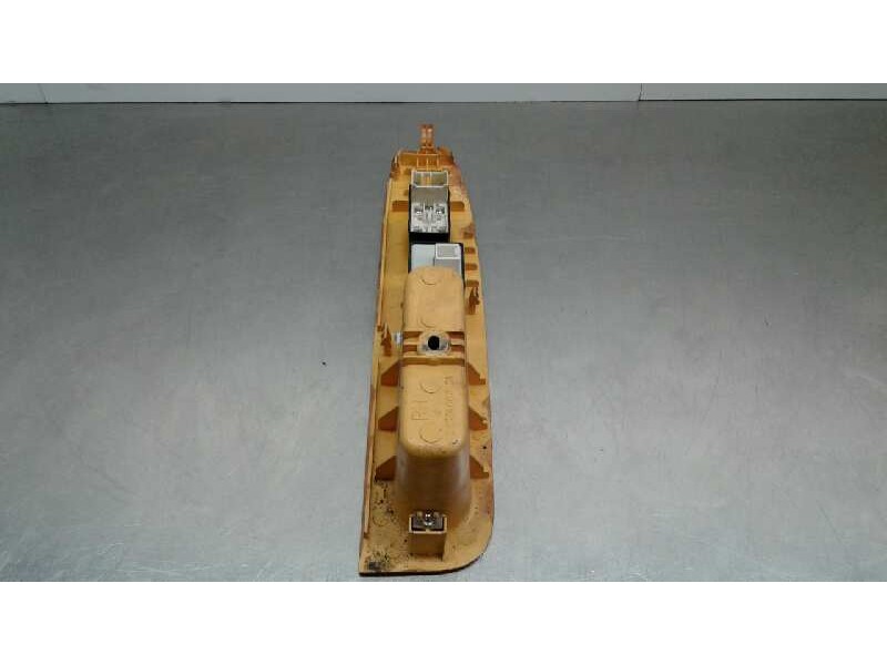 Recambio de mando elevalunas delantero derecho para kia carnival ii 2.9 crdi cat referencia OEM IAM   