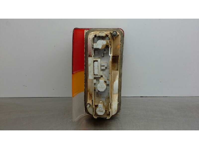 Recambio de piloto trasero derecho para seat terra furgoneta referencia OEM IAM   