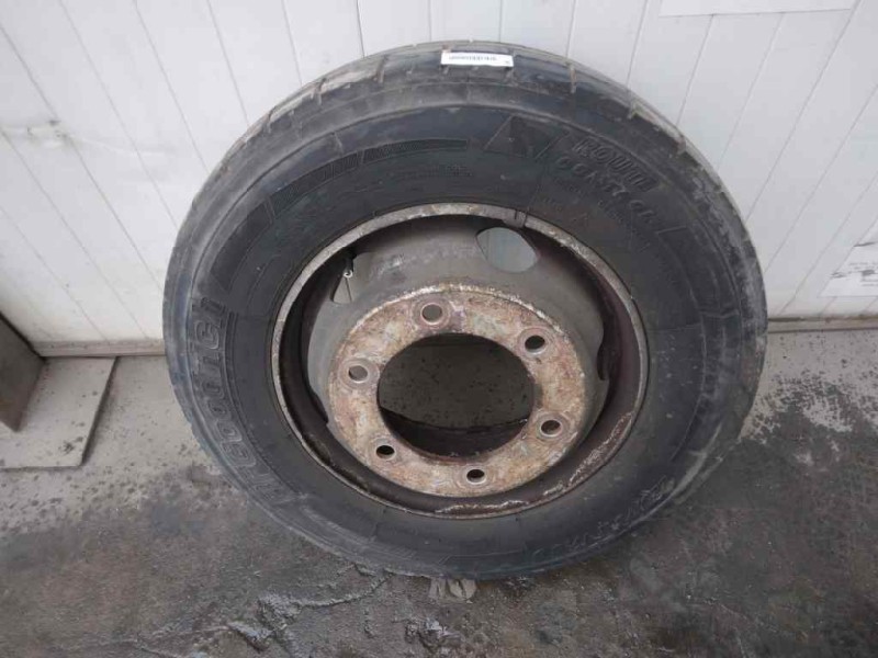 Recambio de rueda completa para iveco eurocargo fg 80 e tráfico urbano referencia OEM IAM   