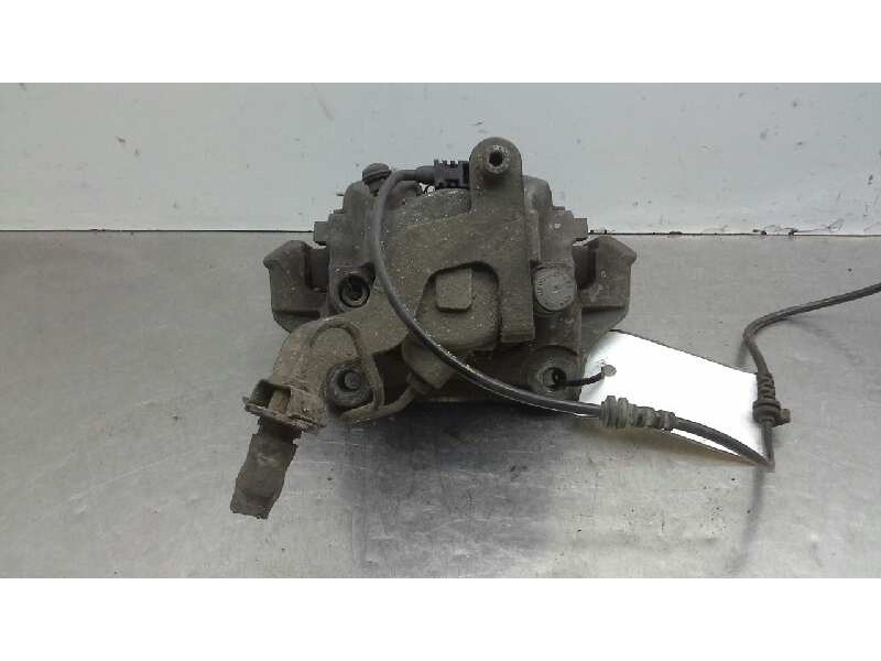 Recambio de pinza freno delantera derecha para mercedes clase e (w211) berlina e 320 cdi 4-matic (211.089) referencia OEM IAM   
