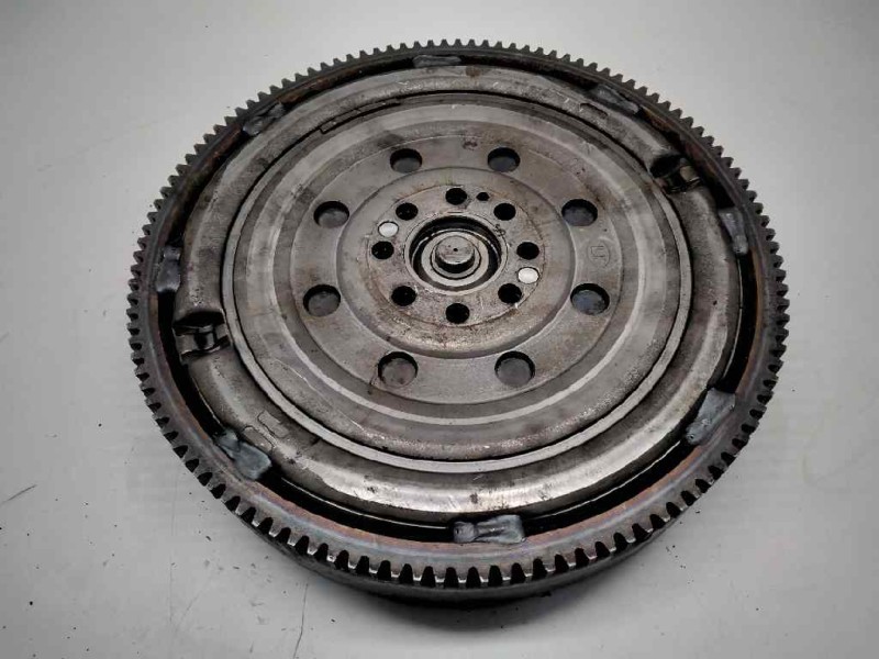 Recambio de volante motor para audi a6 berlina (4b2) 2.5 v6 24v tdi referencia OEM IAM   