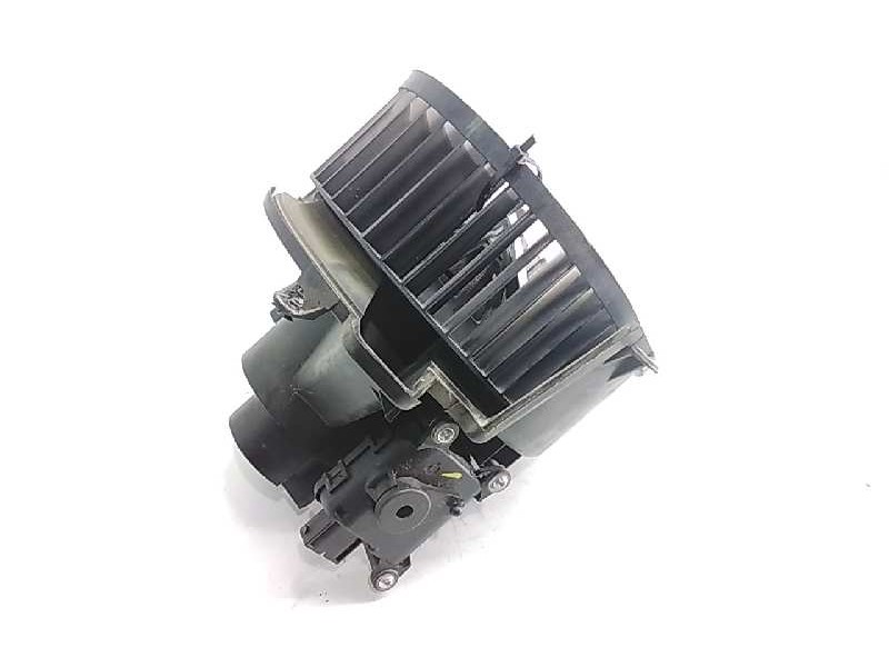 Recambio de motor calefaccion para opel zafira a 2.0 dti referencia OEM IAM 90437893  