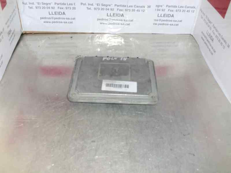 Recambio de centralita motor uce para volkswagen polo (9n1) 1.4 16v referencia OEM IAM 6160068407 286 