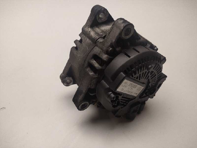 Recambio de alternador para peugeot 308 confort referencia OEM IAM 9665617780  