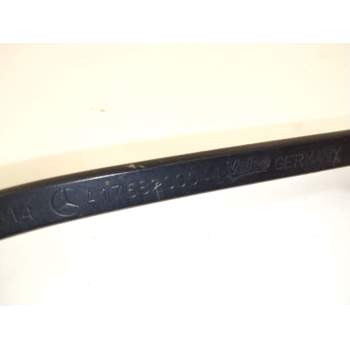 Recambio de brazo limpia delantero derecho para mercedes-benz cla coupé (c117) cla 220 cdi / d (117.303) referencia OEM IAM A176