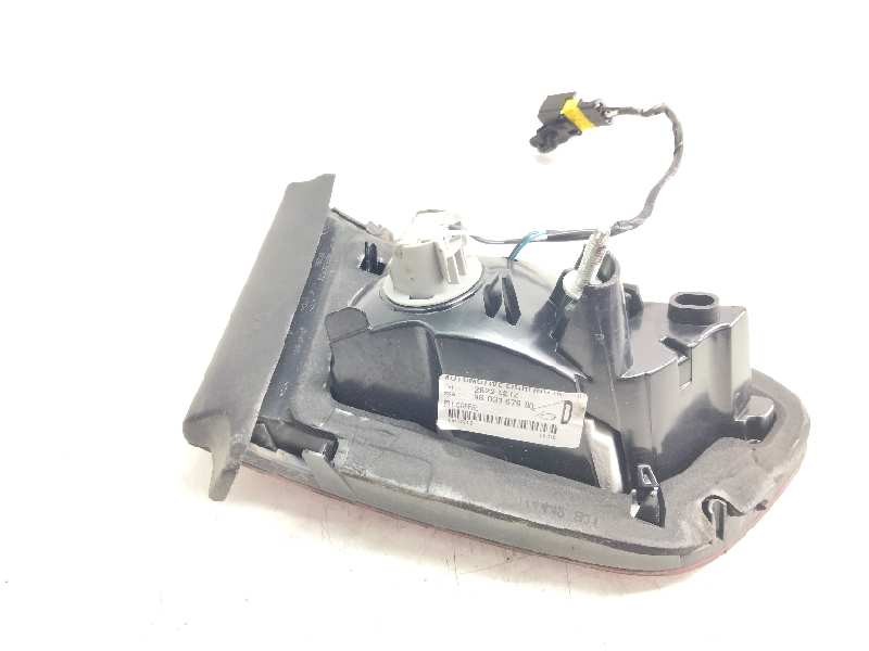 Recambio de piloto trasero derecho porton para citroen ds5 2.0 hdi fap referencia OEM IAM 9803167989  