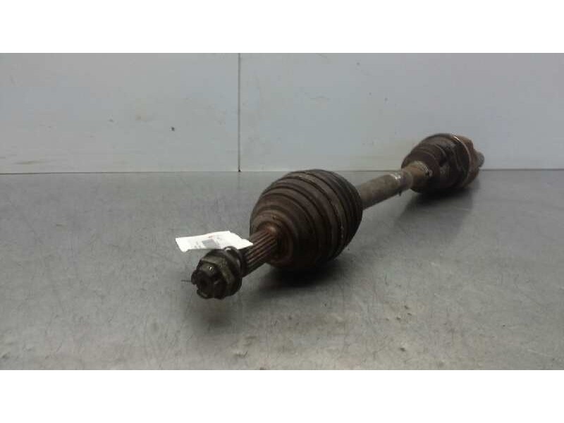 Recambio de transmision delantera izquierda para renault clio iii confort expression referencia OEM IAM 7711368512  