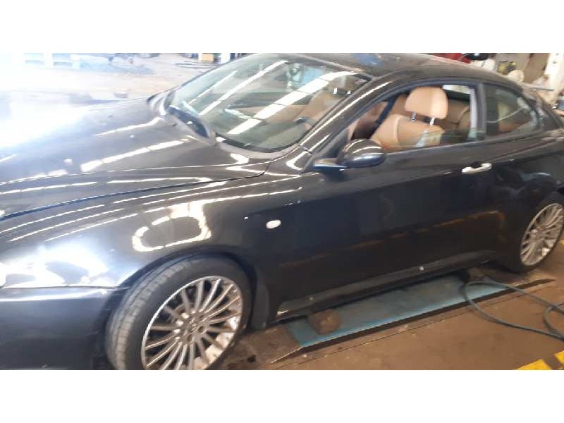 alfa romeo gt (125) del año 2005