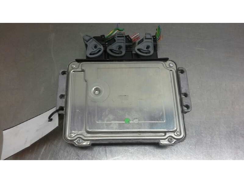 Recambio de centralita motor uce para citroen c4 coupe vtr plus referencia OEM IAM 19651132880 313 