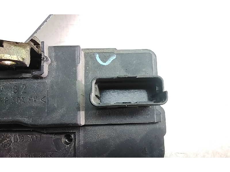 Recambio de cerradura puerta delantera izquierda para peugeot partner (s2) combi pro referencia OEM IAM 9135P1  