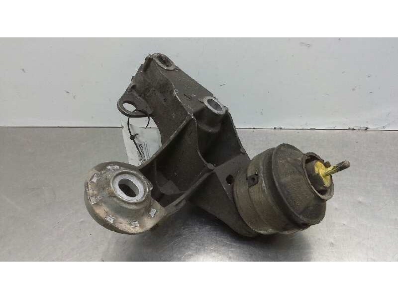 Recambio de soporte motor derecho inferior para volkswagen passat berlina (3b3) 1.9 tdi referencia OEM IAM 199351A  