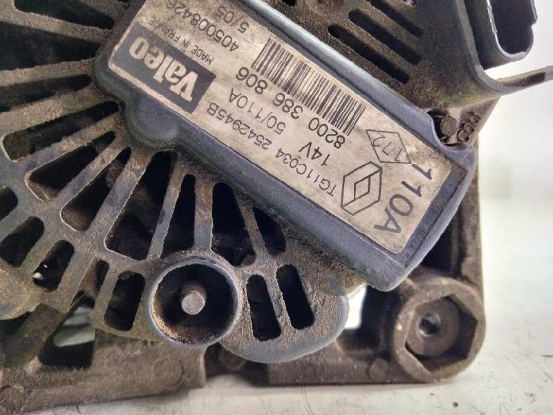 Recambio de alternador para renault scenic ii confort expression referencia OEM IAM 8200386806  