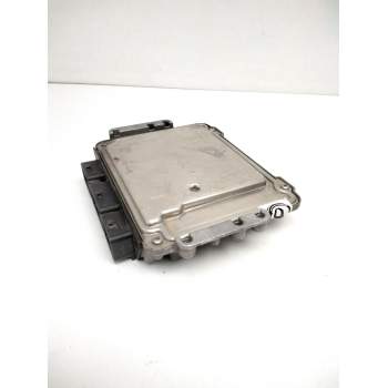 Recambio de centralita motor uce para renault megane ii familiar privilege luxe referencia OEM IAM 0281011776 8200386508 8200391