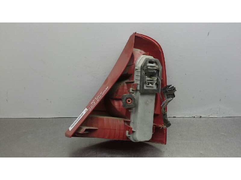 Recambio de piloto trasero izquierdo para renault clio ii fase i (b/cbo) 1.9 d referencia OEM IAM   