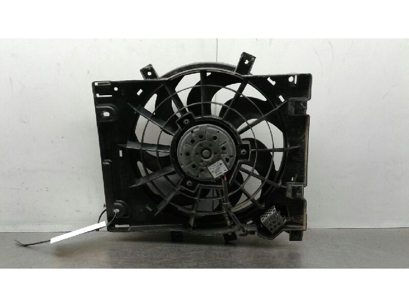 Recambio de electroventilador para opel astra h berlina cosmo referencia OEM IAM 0130303960  