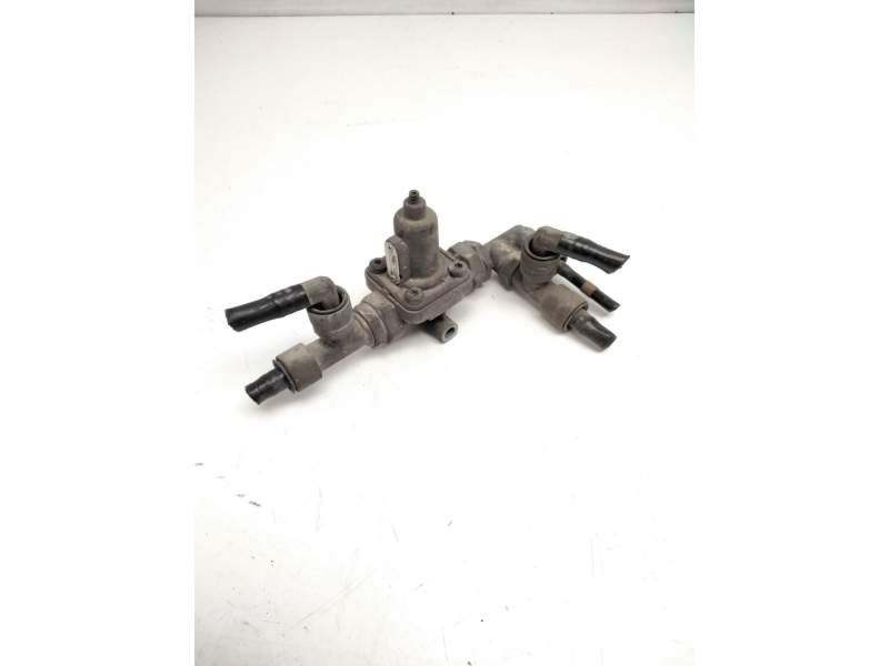 Recambio de valvula aire para renault premium 370 referencia OEM IAM 5010422743  